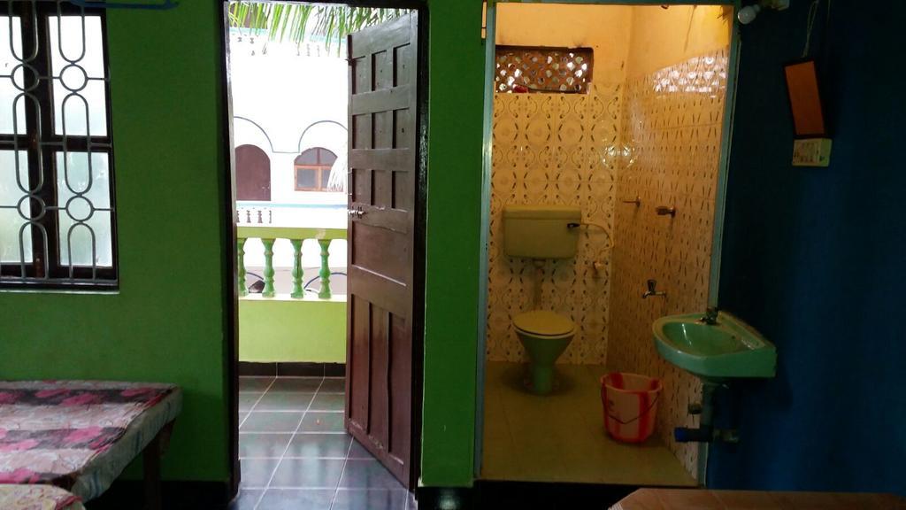 Savitri Guest House Arambol Habitación foto
